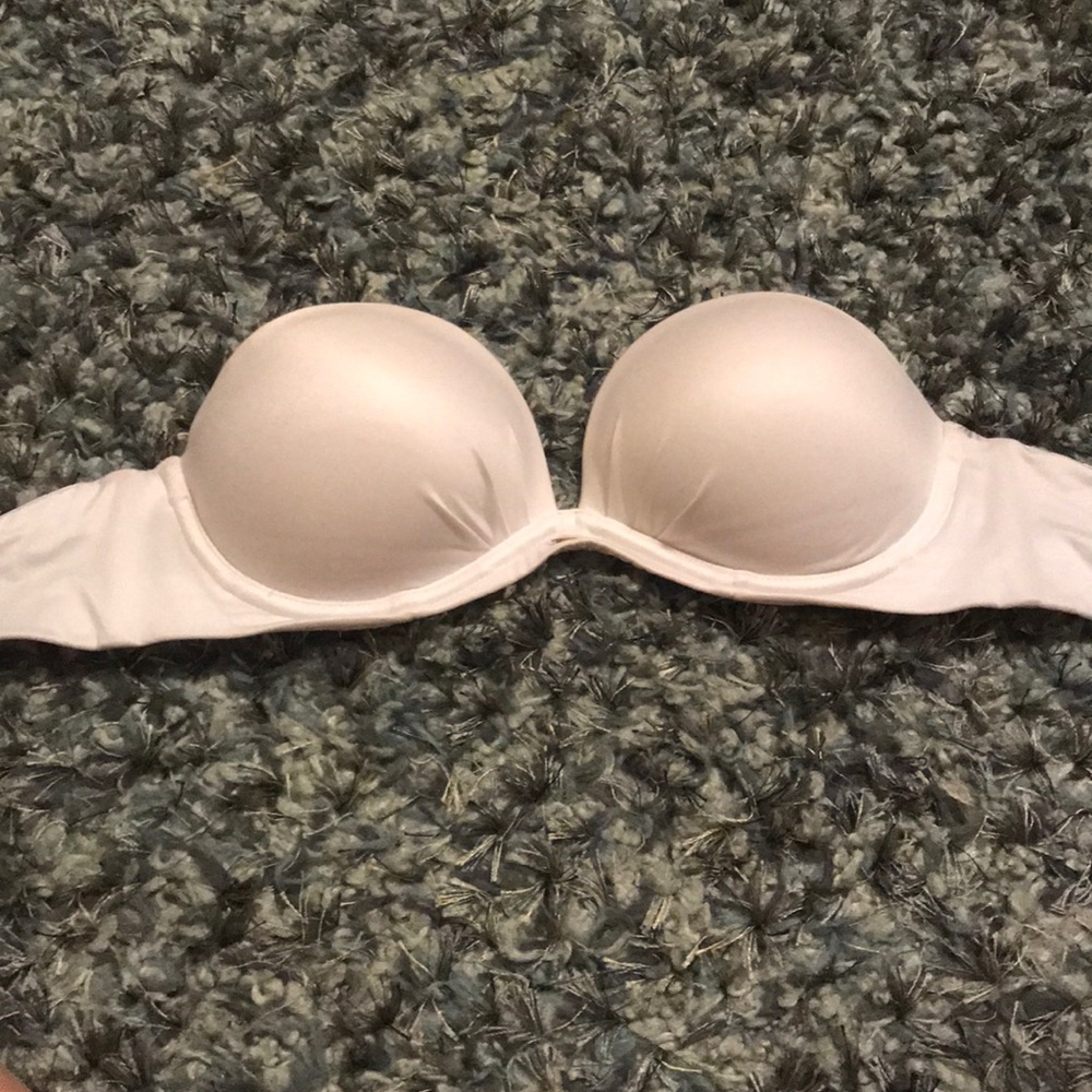 VICTORIAS SECRET 32C strapless